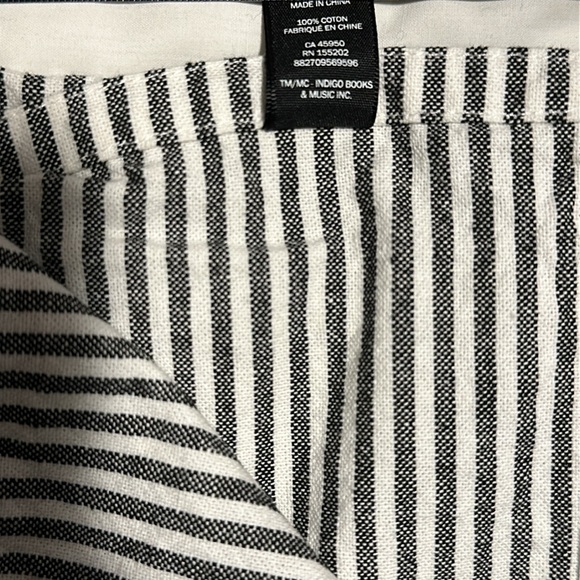 Square ceramic pan & apron NWT - Picture 6 of 6